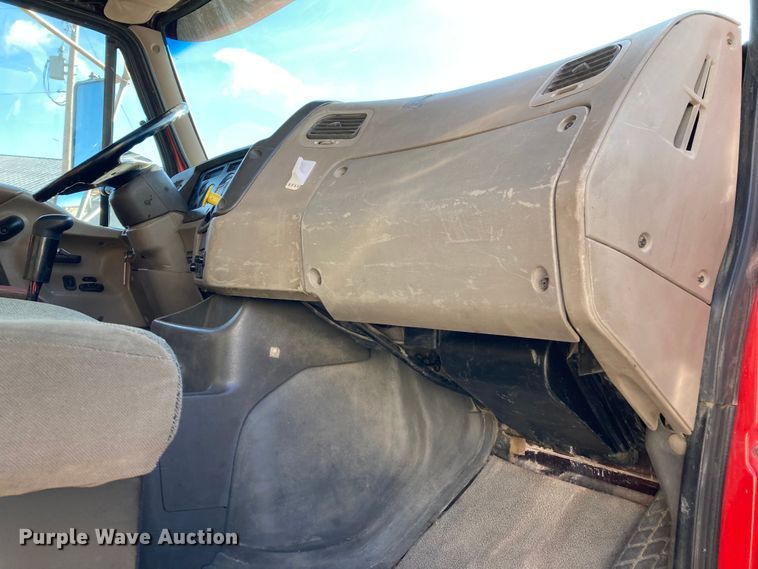 image for item DJ6134 2001 Sterling L9500  dump truck