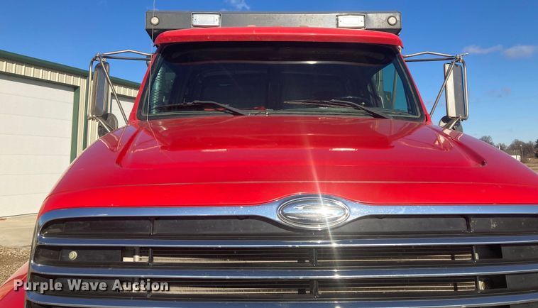 image for item DJ6134 2001 Sterling L9500  dump truck