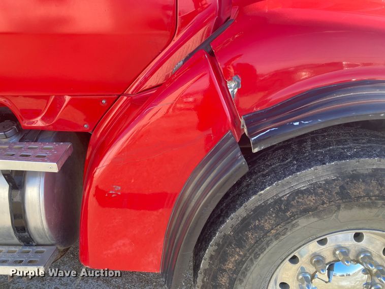 image for item DJ6134 2001 Sterling L9500  dump truck