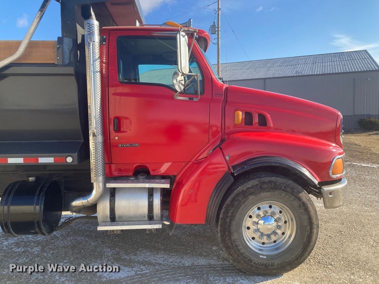 image for item DJ6134 2001 Sterling L9500  dump truck
