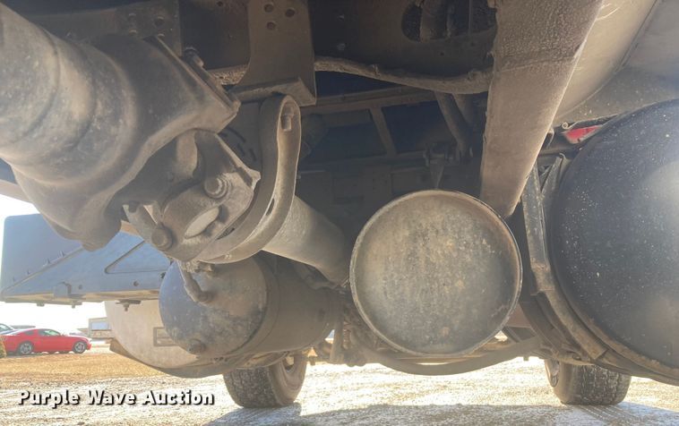 image for item DJ6134 2001 Sterling L9500  dump truck