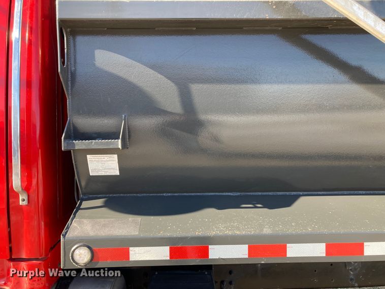 image for item DJ6134 2001 Sterling L9500  dump truck