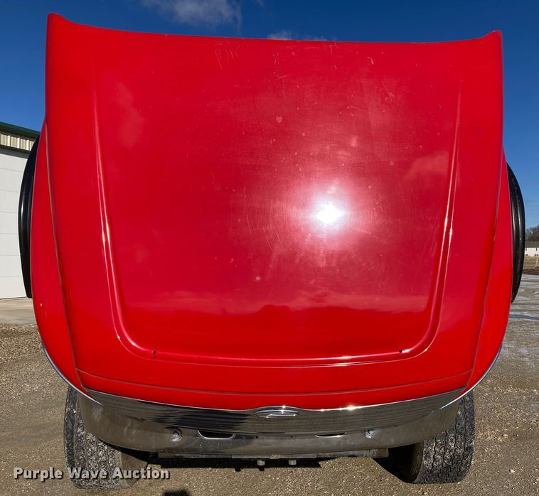 image for item DJ6134 2001 Sterling L9500  dump truck