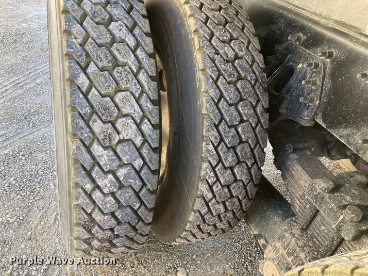 image for item DJ6134 2001 Sterling L9500  dump truck