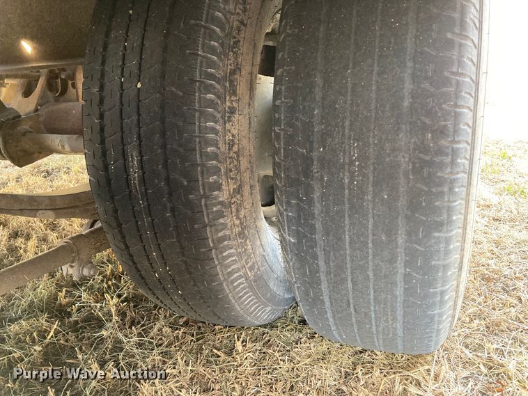 image for item DJ6148 2000 Interstate 20DTA  equipment trailer