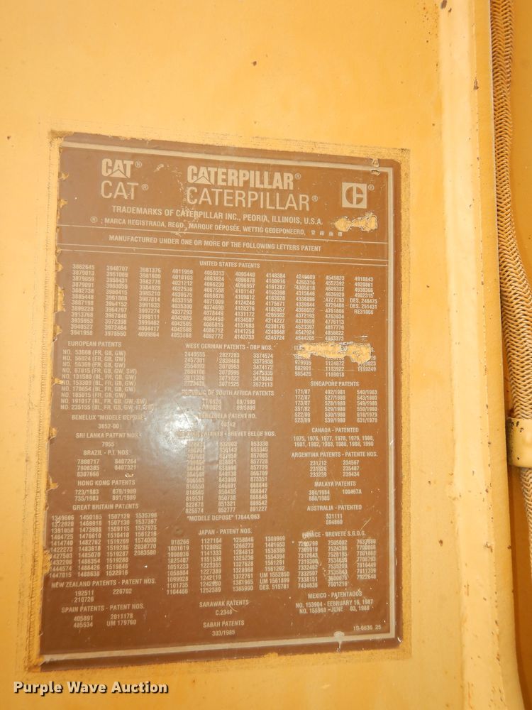 image for item DK7519 1993 Caterpillar 936F  wheel loader