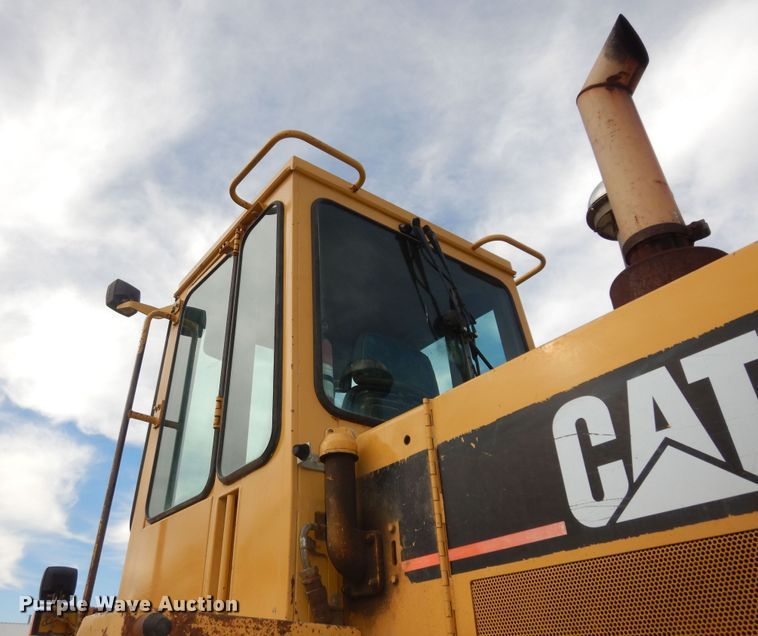 image for item DK7519 1993 Caterpillar 936F  wheel loader