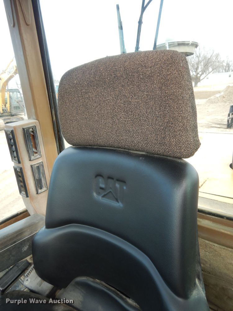 image for item DK7519 1993 Caterpillar 936F  wheel loader