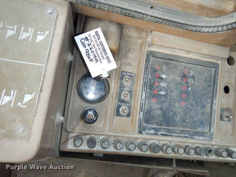 image for item DK7519 1993 Caterpillar 936F  wheel loader