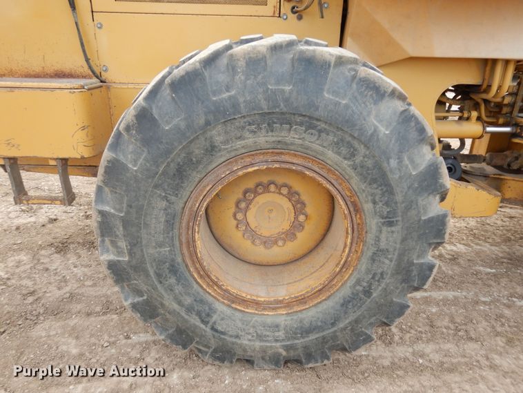 image for item DK7519 1993 Caterpillar 936F  wheel loader
