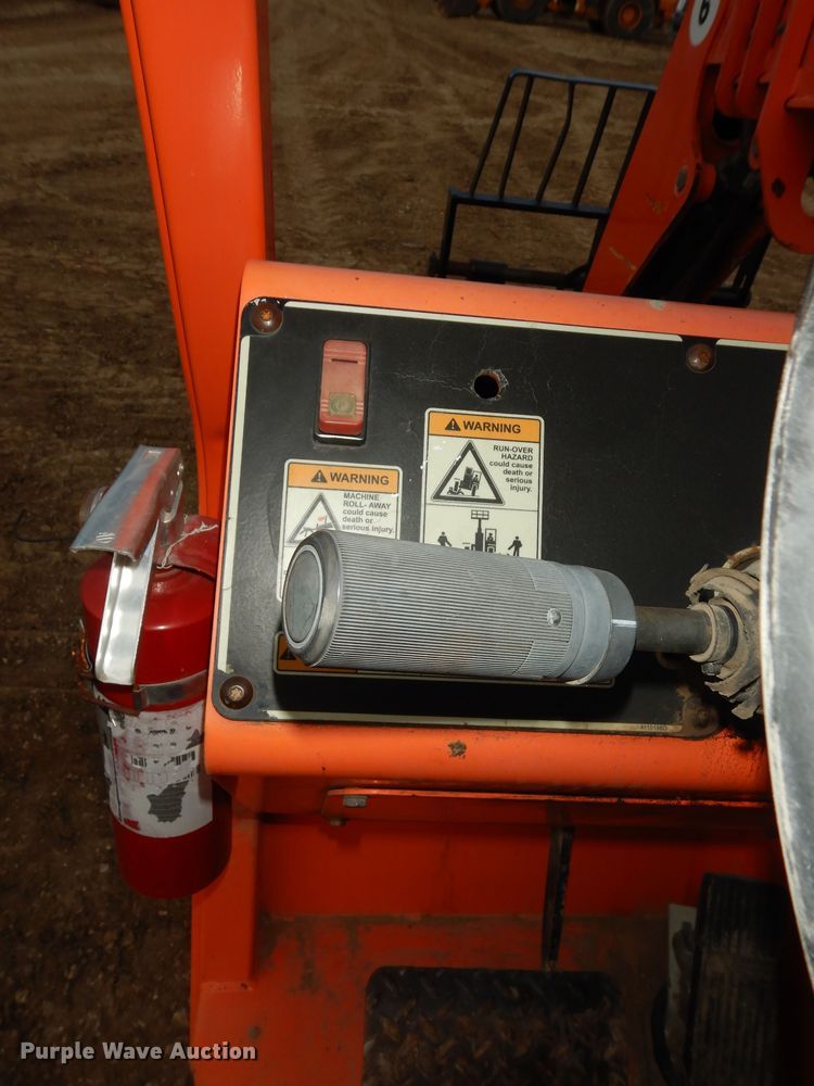 image for item DK7552 2012 JLG 6042  telehandler
