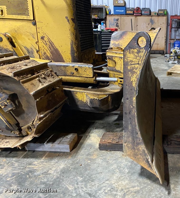 image for item DL7017 2004 Caterpillar D5NXL  dozer