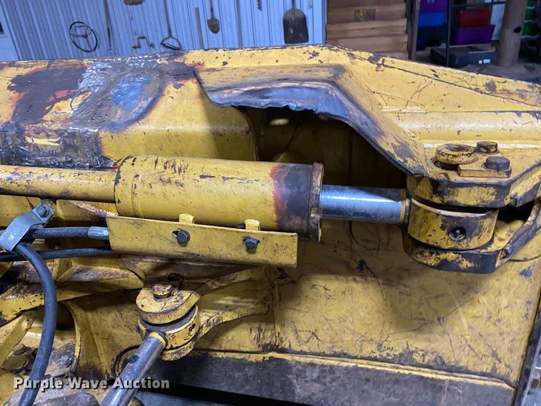 image for item DL7017 2004 Caterpillar D5NXL  dozer