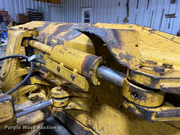 image for item DL7017 2004 Caterpillar D5NXL  dozer