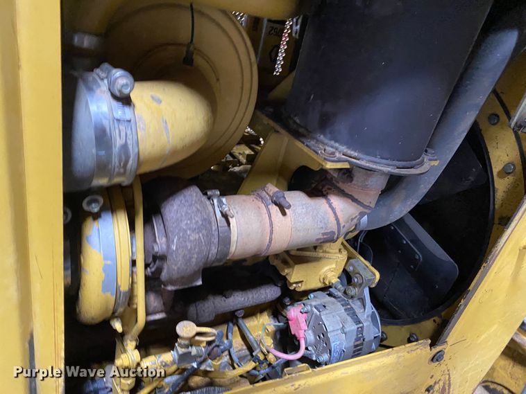 image for item DL7017 2004 Caterpillar D5NXL  dozer