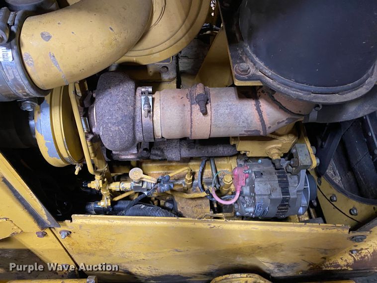 image for item DL7017 2004 Caterpillar D5NXL  dozer