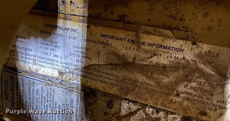 image for item DL7017 2004 Caterpillar D5NXL  dozer