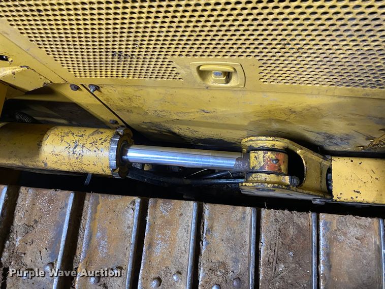 image for item DL7017 2004 Caterpillar D5NXL  dozer