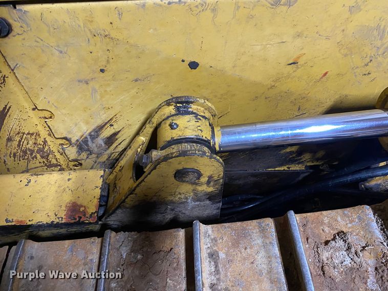 image for item DL7017 2004 Caterpillar D5NXL  dozer