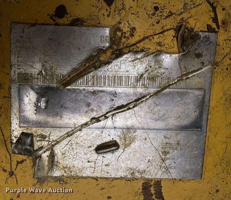 image for item DL7017 2004 Caterpillar D5NXL  dozer