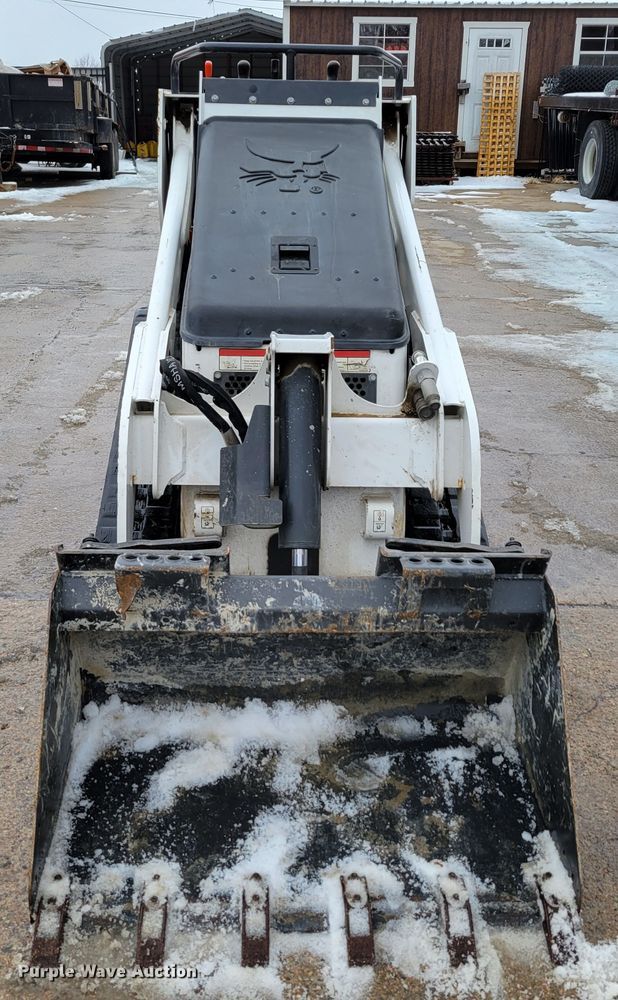 image for item DM8182 2021 Bobcat MT100  compact utility loader