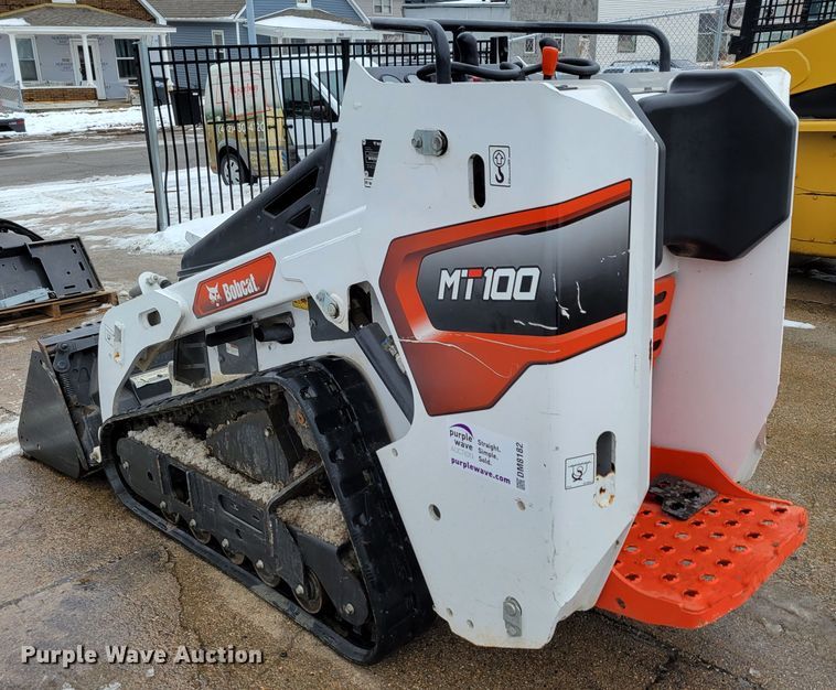 image for item DM8182 2021 Bobcat MT100  compact utility loader