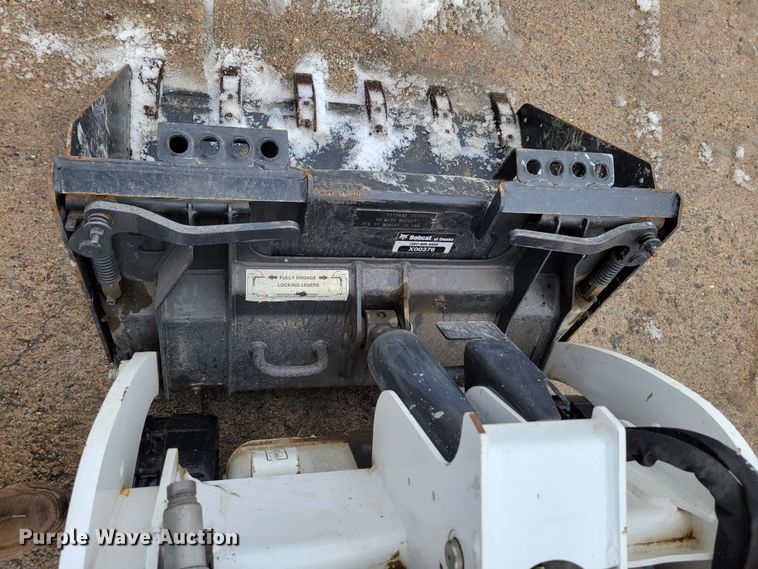 image for item DM8182 2021 Bobcat MT100  compact utility loader