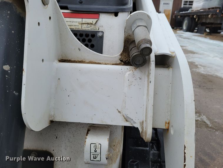 image for item DM8182 2021 Bobcat MT100  compact utility loader