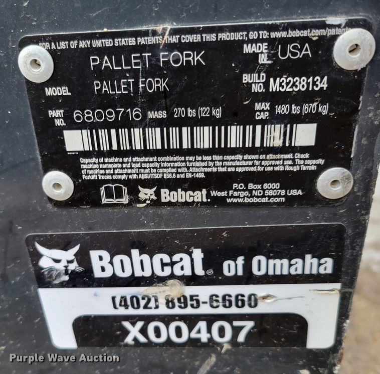 image for item DM8182 2021 Bobcat MT100  compact utility loader