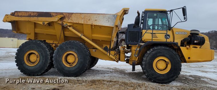image for item DM8189 2011 John Deere 400D  haul truck