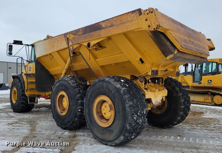 image for item DM8189 2011 John Deere 400D  haul truck