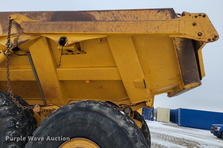 image for item DM8189 2011 John Deere 400D  haul truck