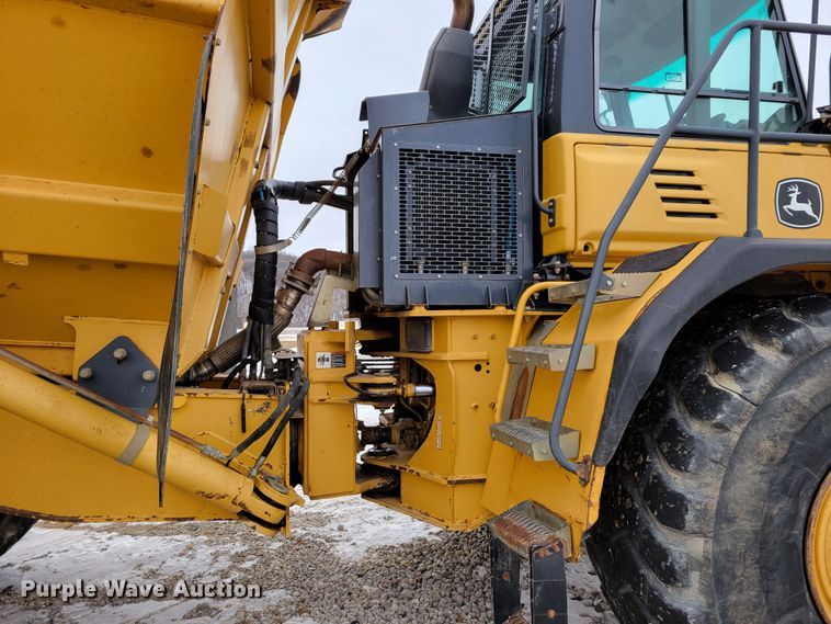 image for item DM8189 2011 John Deere 400D  haul truck