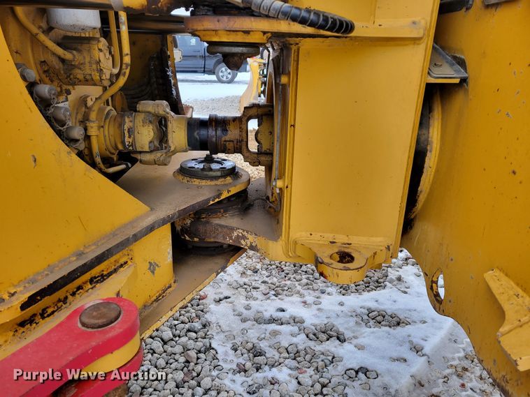 image for item DM8189 2011 John Deere 400D  haul truck