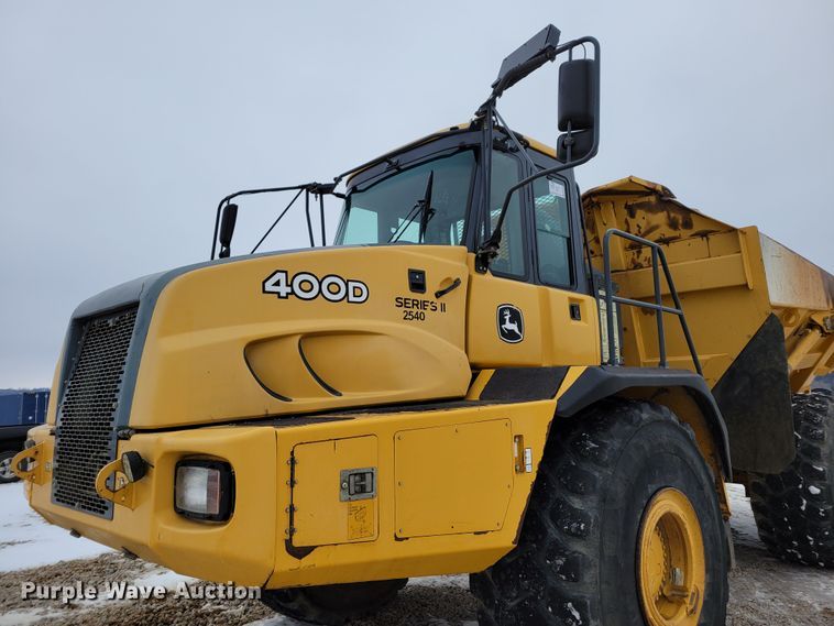 image for item DM8189 2011 John Deere 400D  haul truck