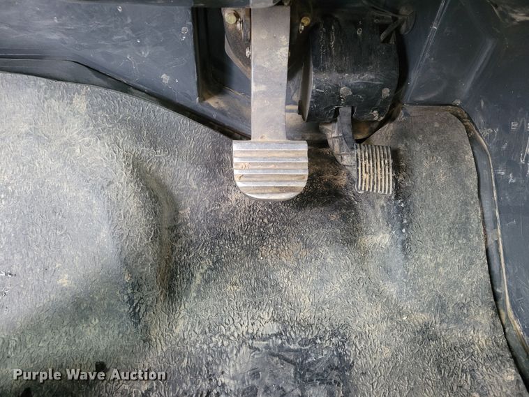 image for item DM8189 2011 John Deere 400D  haul truck