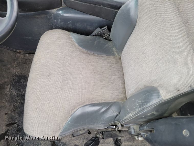 image for item DM8189 2011 John Deere 400D  haul truck