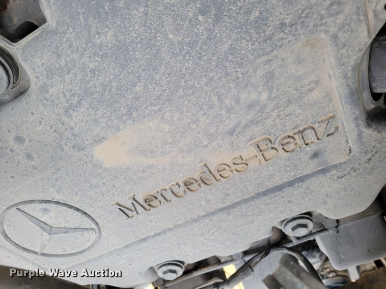 image for item DM8189 2011 John Deere 400D  haul truck