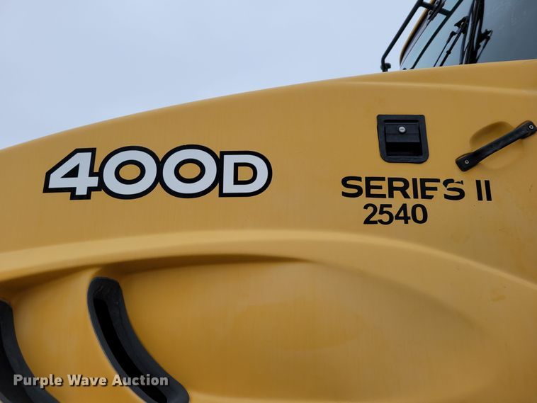 image for item DM8189 2011 John Deere 400D  haul truck