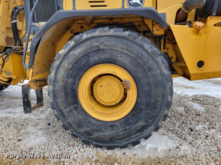 image for item DM8189 2011 John Deere 400D  haul truck