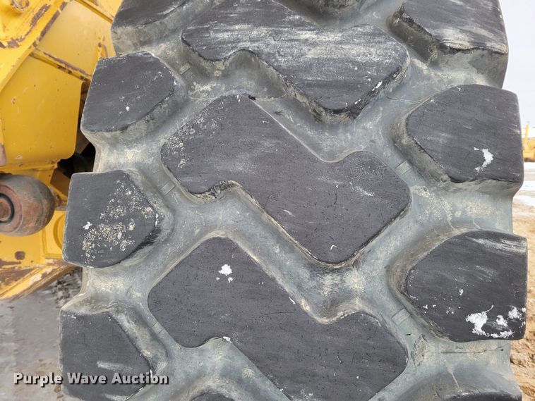 image for item DM8189 2011 John Deere 400D  haul truck