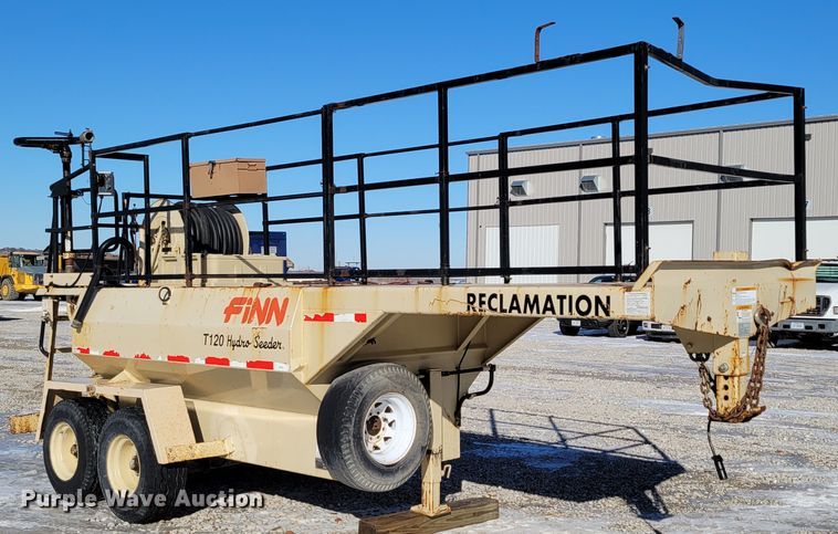 image for item DM8190 2007 Finn T120-GN-II  hydroseeder