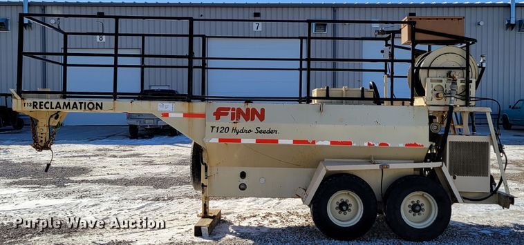 image for item DM8190 2007 Finn T120-GN-II  hydroseeder