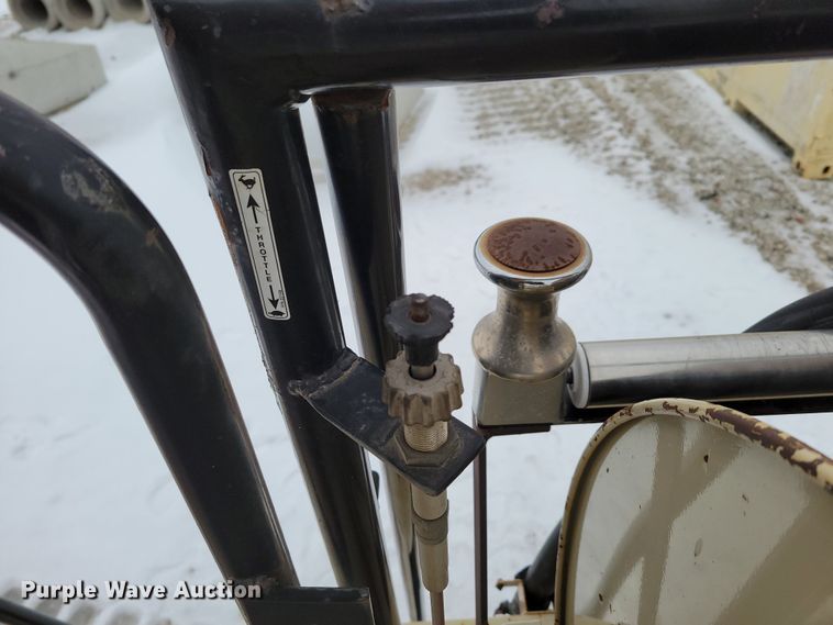 image for item DM8190 2007 Finn T120-GN-II  hydroseeder