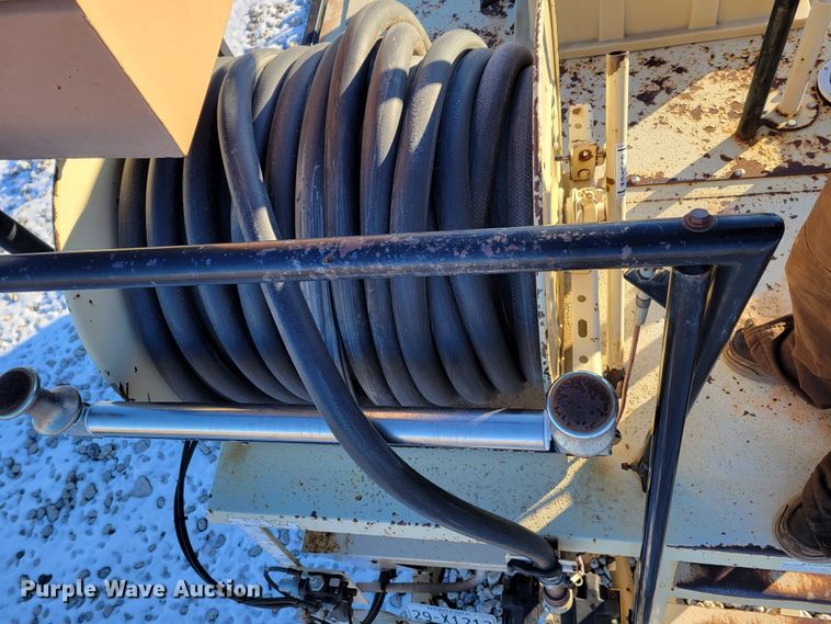 image for item DM8190 2007 Finn T120-GN-II  hydroseeder