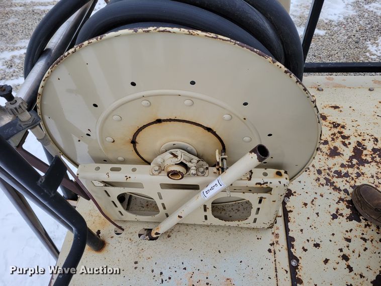 image for item DM8190 2007 Finn T120-GN-II  hydroseeder