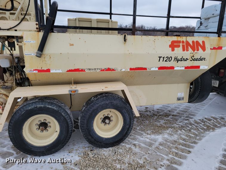 image for item DM8190 2007 Finn T120-GN-II  hydroseeder