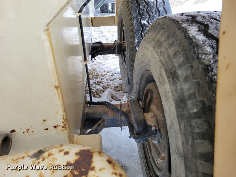 image for item DM8190 2007 Finn T120-GN-II  hydroseeder