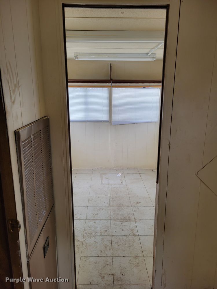 image for item DM8191 1989 Jobsite Trailer Corp.  jobsite trailer