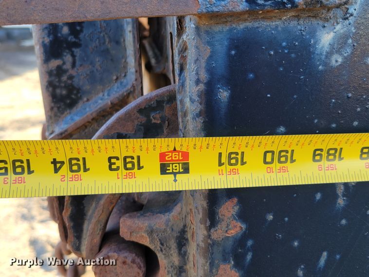 image for item DM8209 1987 Kenworth T800  dump truck